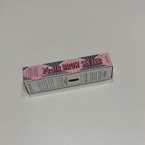 Benefit Pink 24-HR Brow Setter